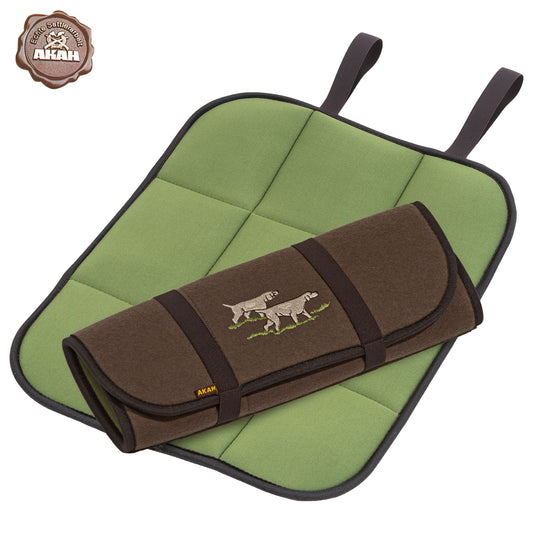 AKAH Faltbares Sitzkissen mit Jagdhund-Stickerei - Hunters World 
