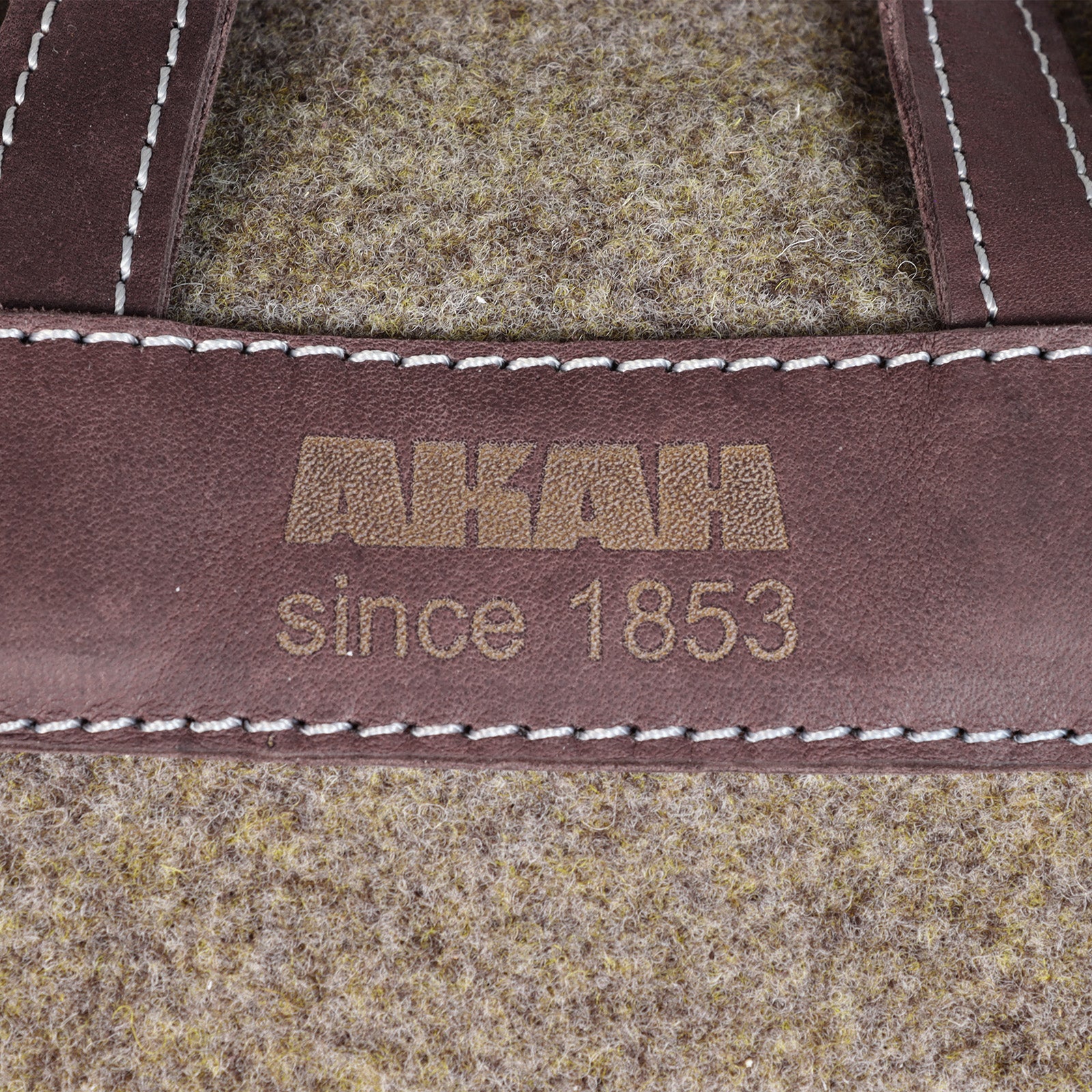 AKAH Rolltop-Rucksack aus Wollfilz und Olivenleder - Hunters World 