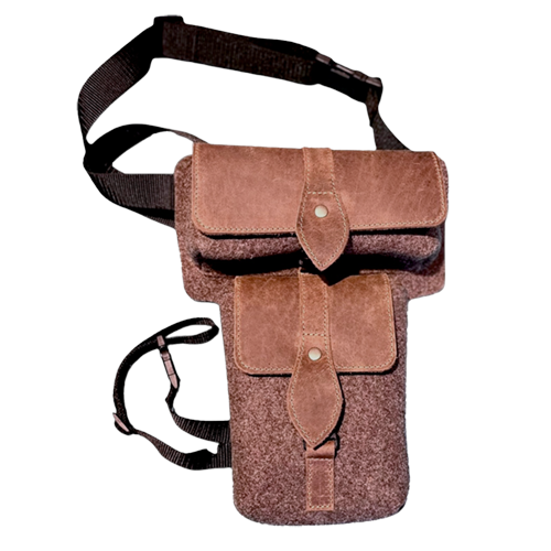 Beintasche aus Wollfilz mit Leder