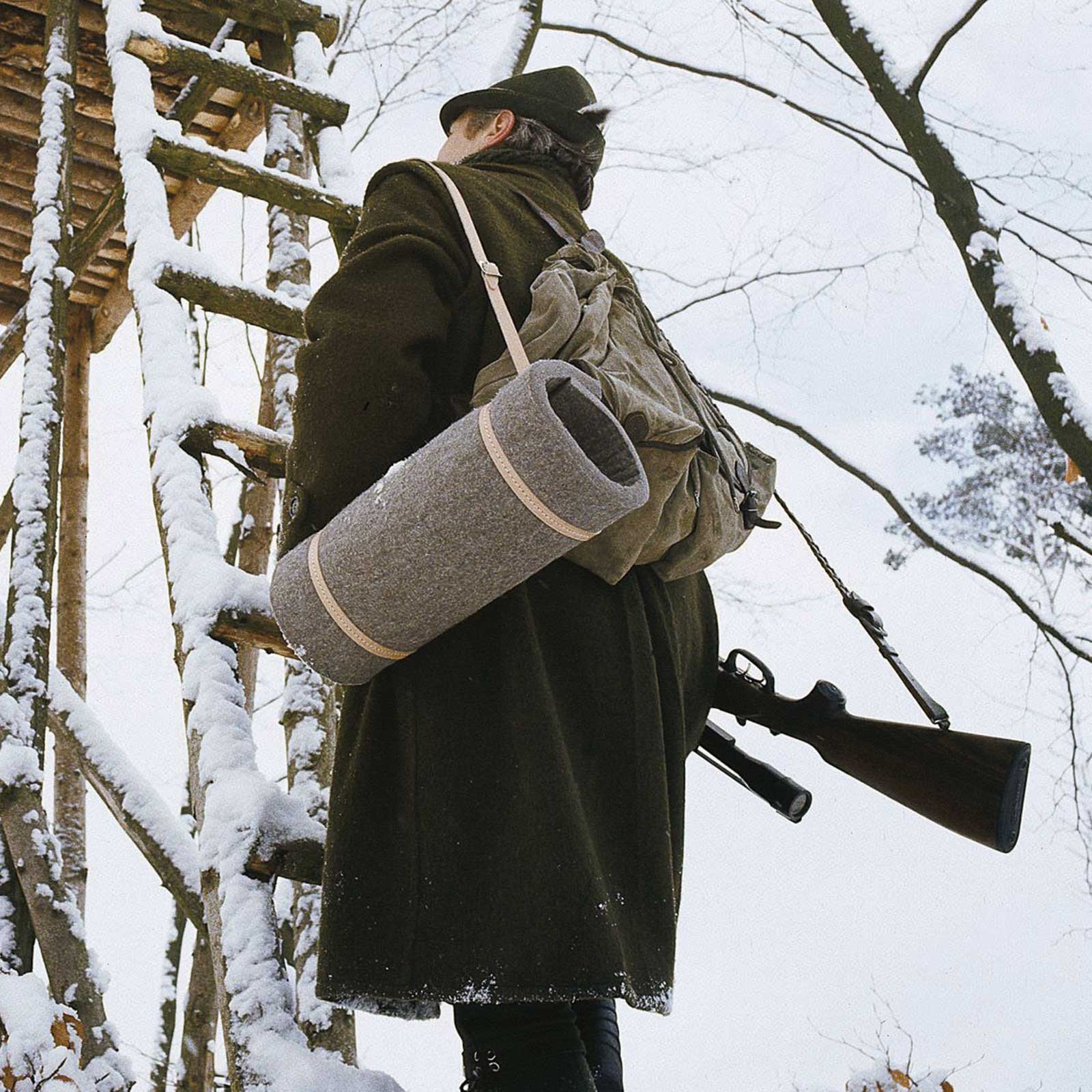 VFG Ansitzfilz mit Trageriemen - Hunters World 