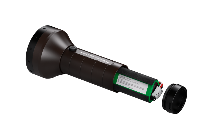 Taschenlampe P18R Signature Edition 2020